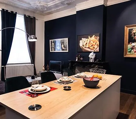 Appartement Gitadin - Deluxe Rousseau - Historical Center Liège